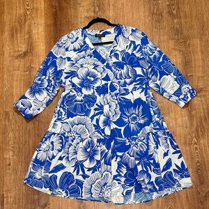 Women’s Rachel Zoe Blue and White Floral Dress with pockets XL
